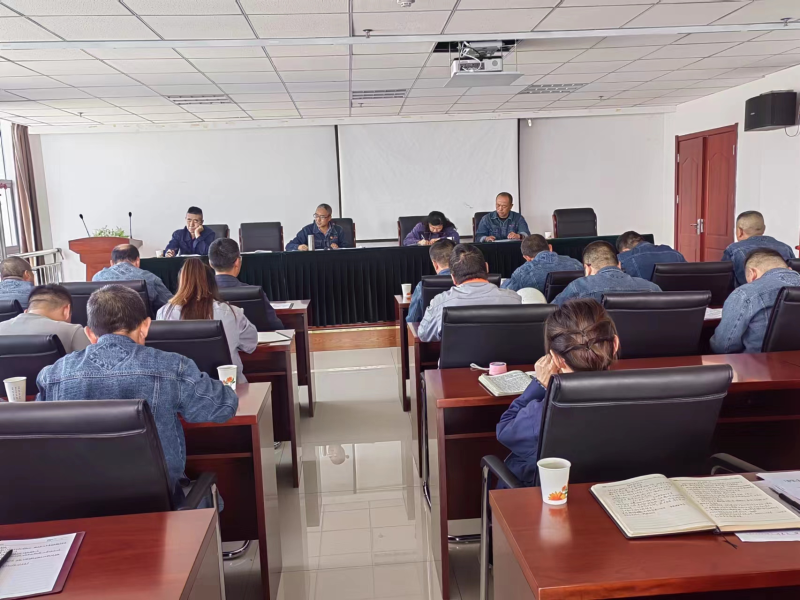 精準(zhǔn)研判風(fēng)險(xiǎn)隱患 全面落實(shí)主體責(zé)任——物產(chǎn)工投公司召開(kāi)中秋、國(guó)慶節(jié)前安全生產(chǎn)專(zhuān)題會(huì)