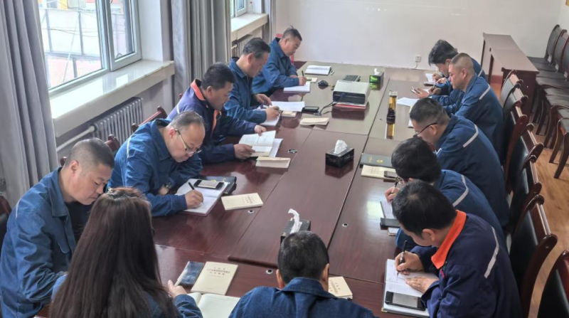 配送公司黨委召開(kāi)2025年第4次理論學(xué)習(xí)中心組(擴(kuò)大)學(xué)習(xí)會(huì)暨“深入貫徹中央八項(xiàng)規(guī)定精神學(xué)習(xí)教育”專題學(xué)習(xí)會(huì)議