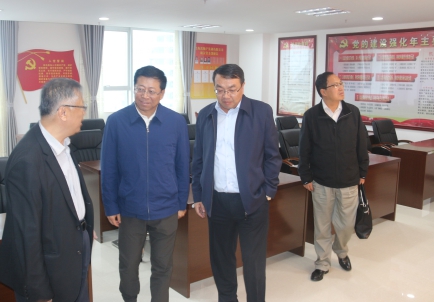 青海省副省長、省國資委黨委書記、主任王黎明，蒞臨省物產(chǎn)集團(tuán)調(diào)研指導(dǎo)工作