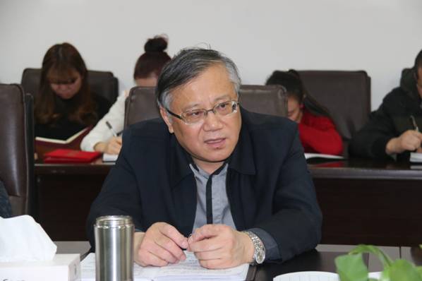 增強(qiáng)使命感和責(zé)任感，積極作為，為實(shí)現(xiàn)“十三五”良好開(kāi)局而努力奮斗