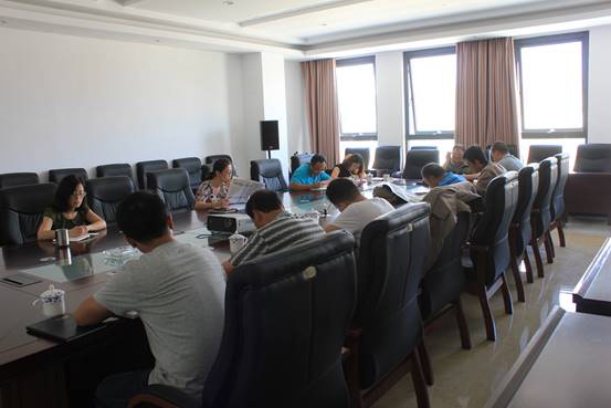 物產(chǎn)集團(tuán)黨委委員、副總經(jīng)理劉玲同志赴臨空開投公司黨支部講 “兩學(xué)一做”教育專題黨