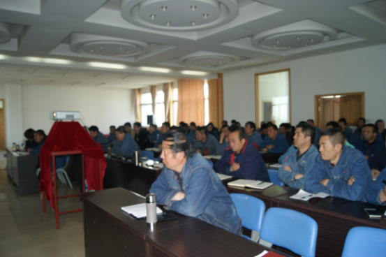 物產(chǎn)工投黨委召開“黨的建設(shè)年”活動(dòng)動(dòng)員部署及推進(jìn)工作大會